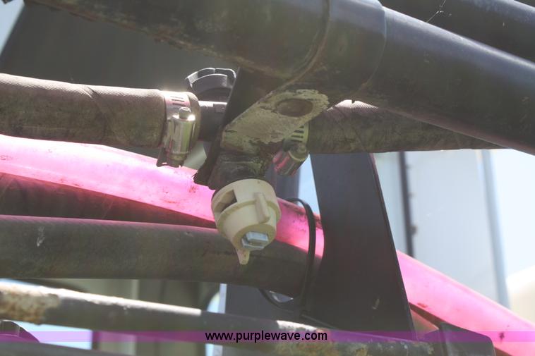 image for item A2024 2000 AGCO Spra-Coupe 4440 sprayer