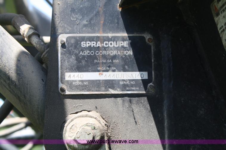 image for item A2024 2000 AGCO Spra-Coupe 4440 sprayer