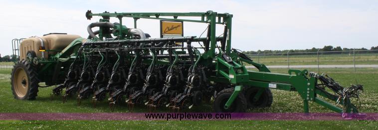 image for item A2028 Great Plains Yield-Pro 1625A planter