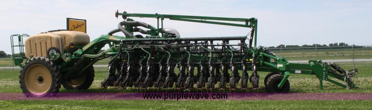 image for item A2028 Great Plains Yield-Pro 1625A planter