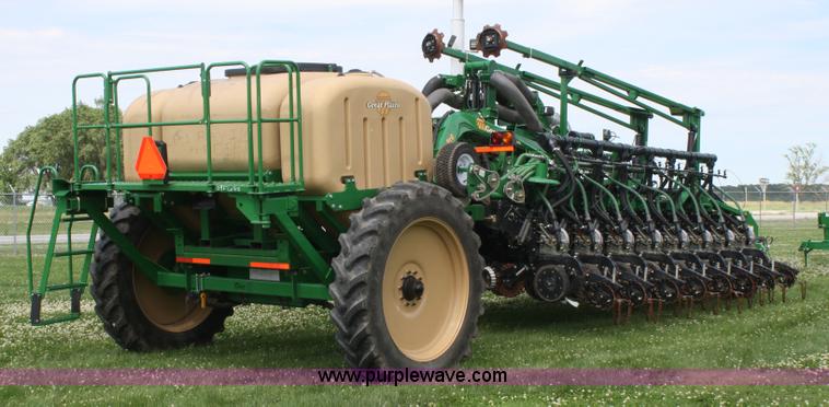 image for item A2028 Great Plains Yield-Pro 1625A planter