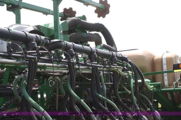 image for item A2028 Great Plains Yield-Pro 1625A planter