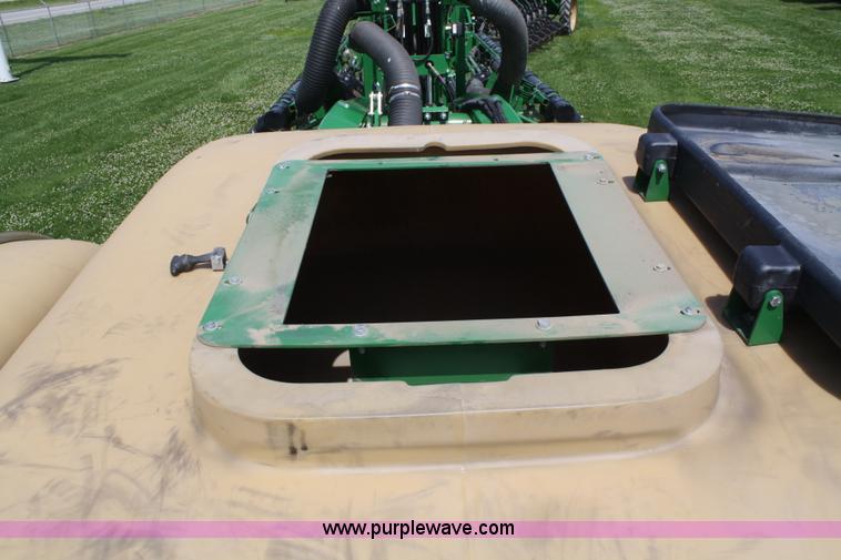 image for item A2028 Great Plains Yield-Pro 1625A planter
