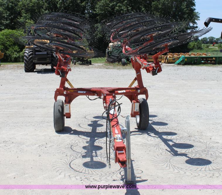image for item A2036 2009 Rhino SWR10 hay rake