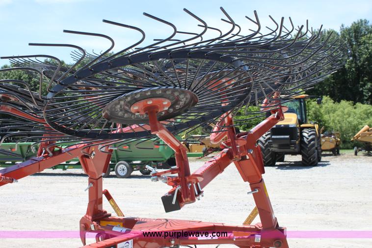 image for item A2036 2009 Rhino SWR10 hay rake