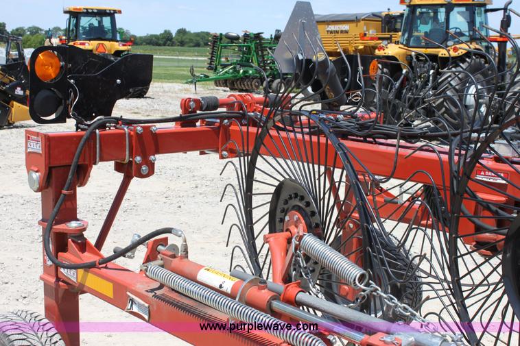 image for item A2037 2009 Rhino BF10 hay rake
