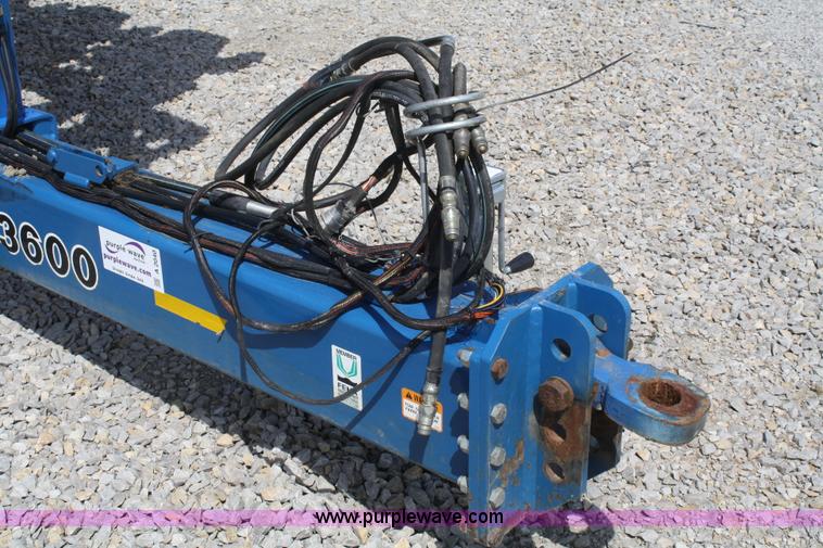 image for item A2040 Kinze 3600 Twin-Line 16/31 row planter