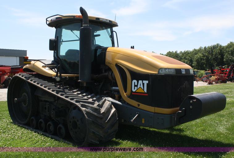 image for item A2043 2003 Caterpillar Challenger MT855 tractor