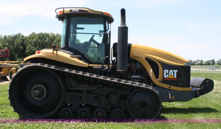 image for item A2043 2003 Caterpillar Challenger MT855 tractor