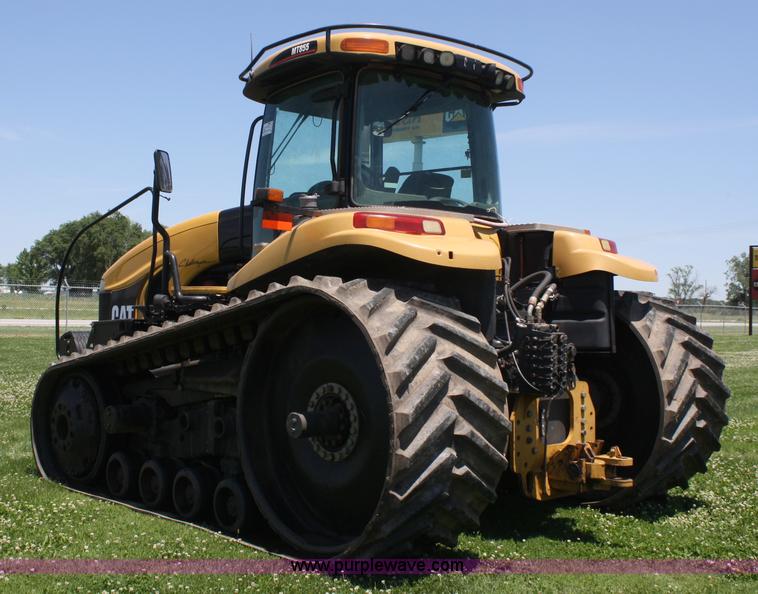 image for item A2043 2003 Caterpillar Challenger MT855 tractor