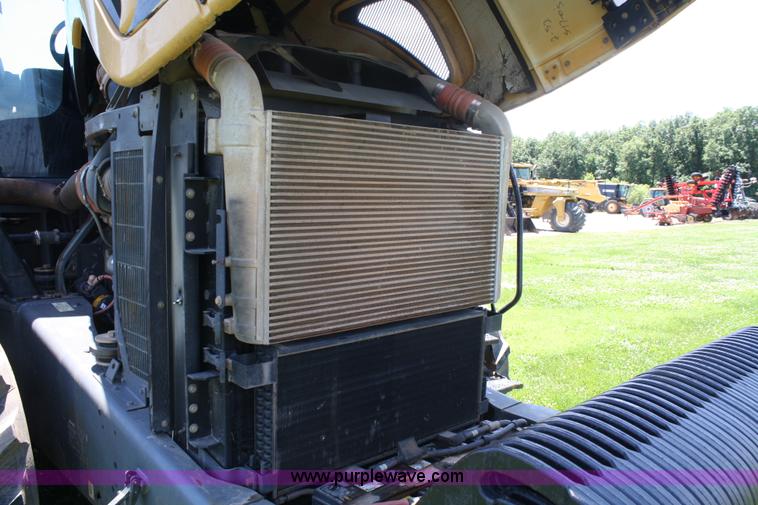 image for item A2043 2003 Caterpillar Challenger MT855 tractor