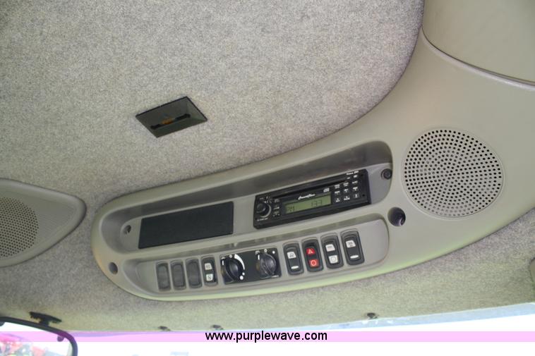 image for item A2043 2003 Caterpillar Challenger MT855 tractor