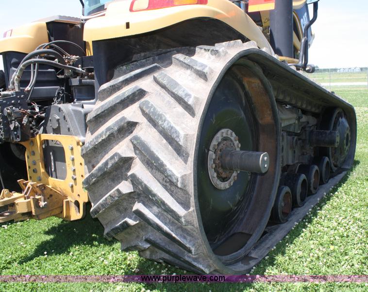 image for item A2043 2003 Caterpillar Challenger MT855 tractor