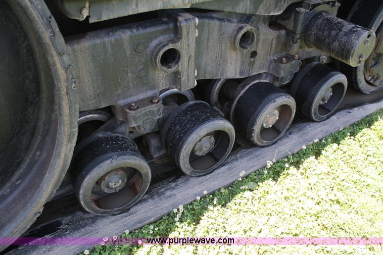 image for item A2043 2003 Caterpillar Challenger MT855 tractor