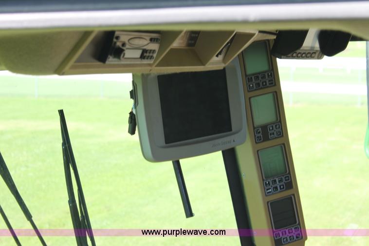 image for item A2066 2005 John Deere 9760 STS RWA combine