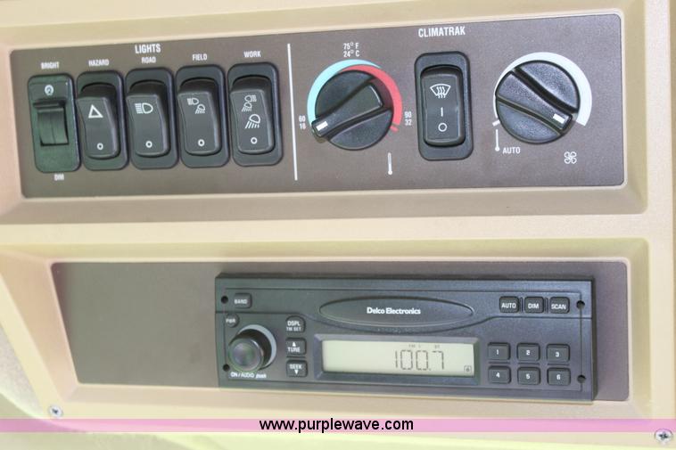 image for item A2066 2005 John Deere 9760 STS RWA combine