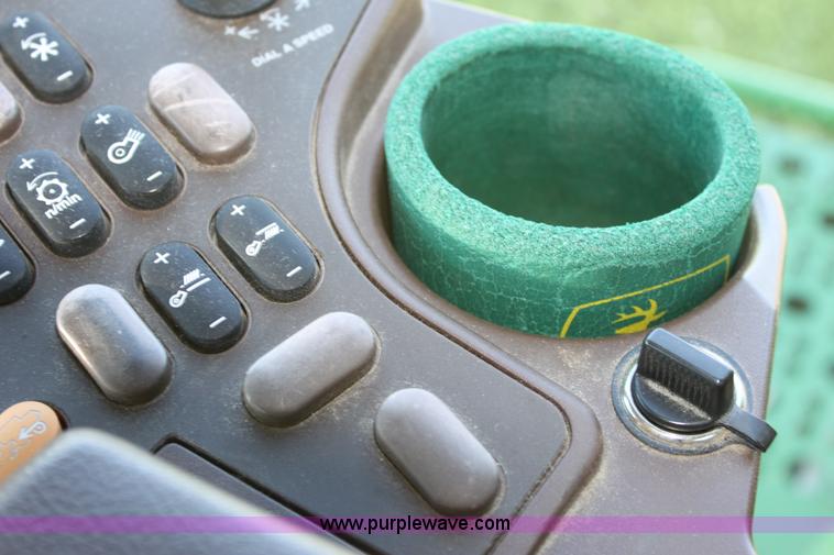 image for item A2066 2005 John Deere 9760 STS RWA combine