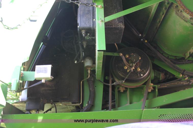 image for item A2066 2005 John Deere 9760 STS RWA combine