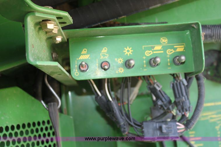 image for item A2066 2005 John Deere 9760 STS RWA combine