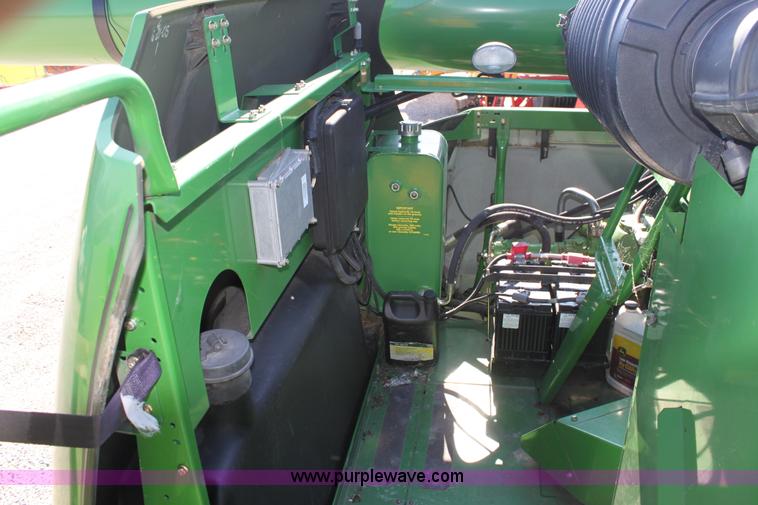 image for item A2066 2005 John Deere 9760 STS RWA combine