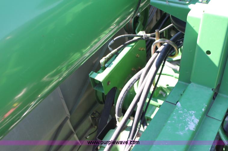 image for item A2066 2005 John Deere 9760 STS RWA combine