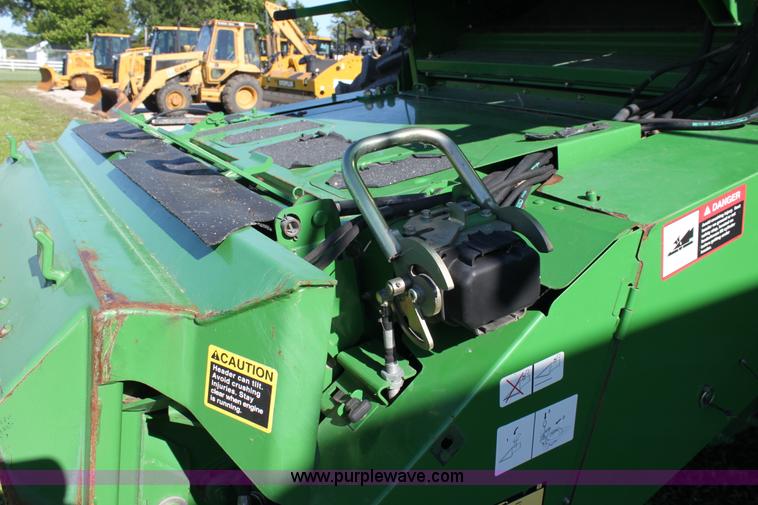 image for item A2066 2005 John Deere 9760 STS RWA combine