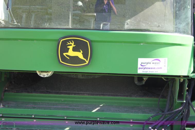 image for item A2066 2005 John Deere 9760 STS RWA combine