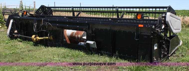 image for item A2068 AGCO Gleaner 820 flex head