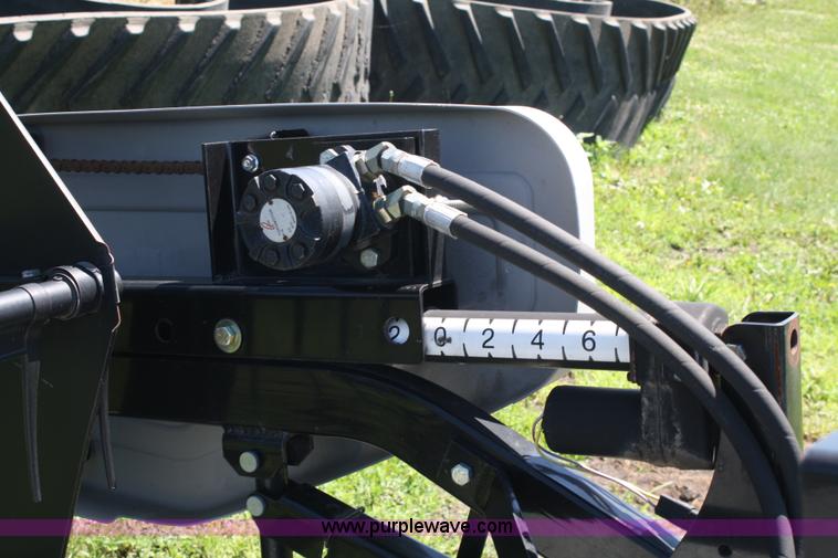 image for item A2068 AGCO Gleaner 820 flex head