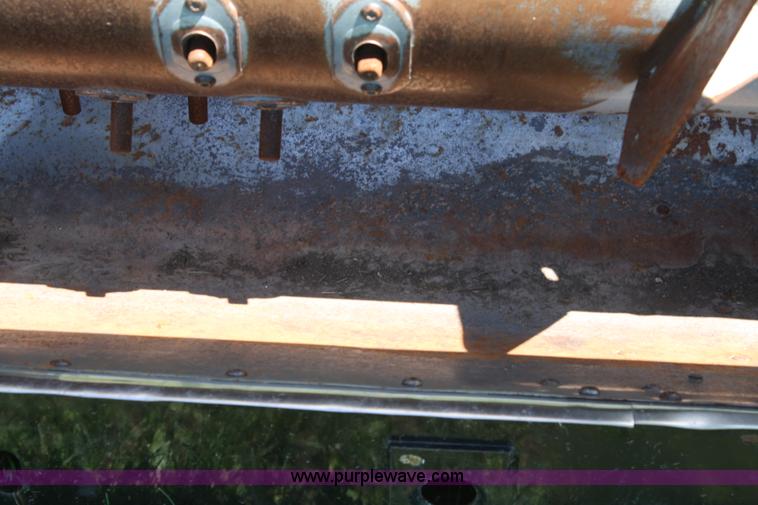 image for item A2068 AGCO Gleaner 820 flex head