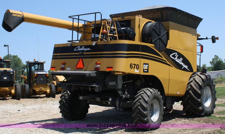 image for item A2088 2007 AGCO Challenger 670 RWA combine