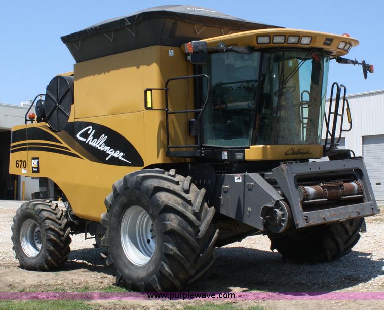 image for item A2088 2007 AGCO Challenger 670 RWA combine