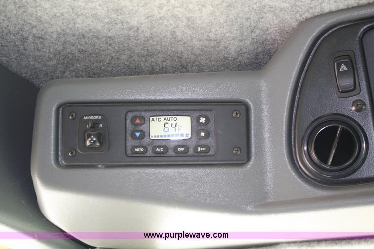 image for item A2088 2007 AGCO Challenger 670 RWA combine