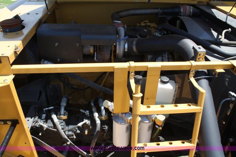 image for item A2088 2007 AGCO Challenger 670 RWA combine