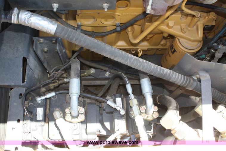 image for item A2088 2007 AGCO Challenger 670 RWA combine