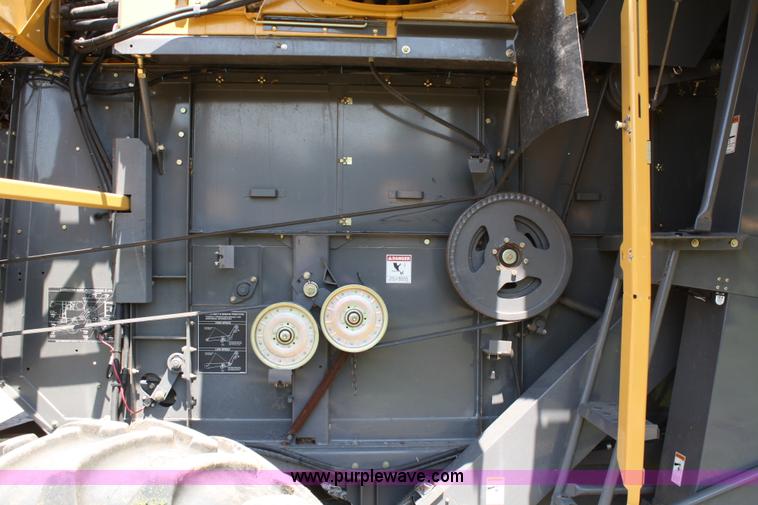 image for item A2088 2007 AGCO Challenger 670 RWA combine