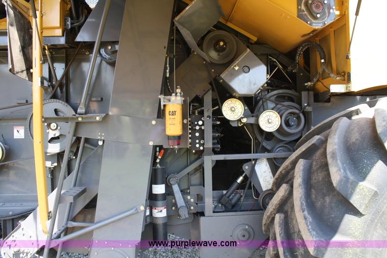 image for item A2088 2007 AGCO Challenger 670 RWA combine