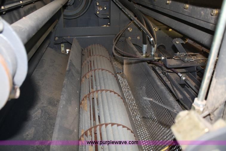 image for item A2088 2007 AGCO Challenger 670 RWA combine