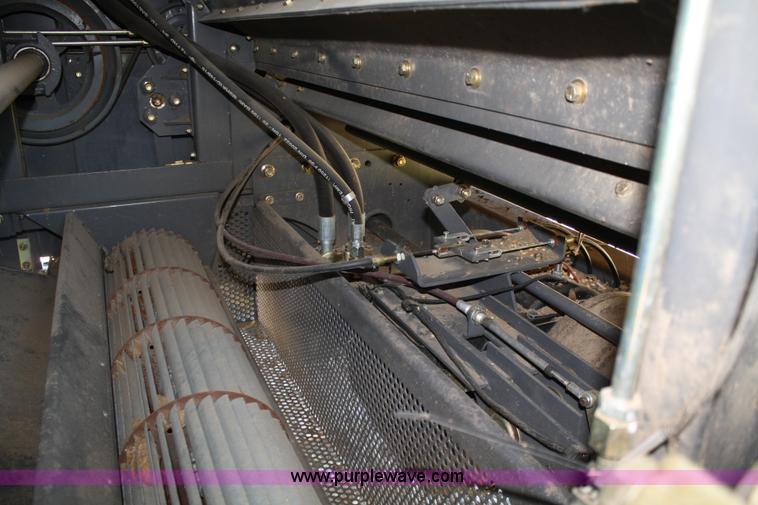 image for item A2088 2007 AGCO Challenger 670 RWA combine