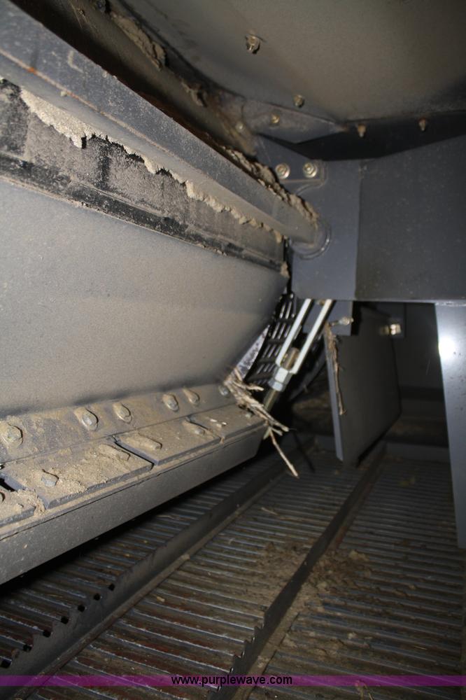 image for item A2088 2007 AGCO Challenger 670 RWA combine