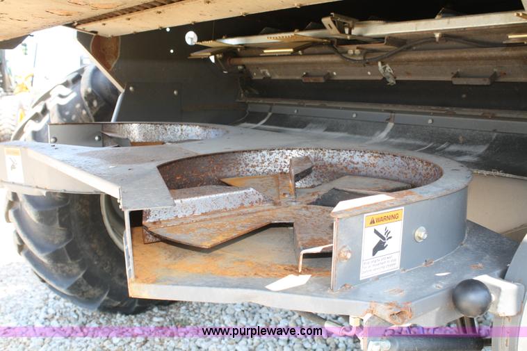 image for item A2088 2007 AGCO Challenger 670 RWA combine