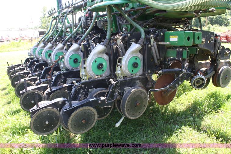 image for item A2090 Great Plains Yield-Pro 1225 Twin Row planter