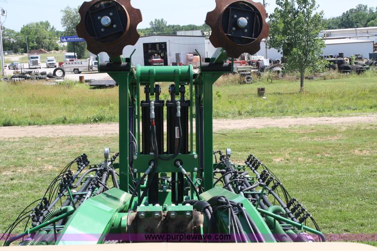 image for item A2090 Great Plains Yield-Pro 1225 Twin Row planter