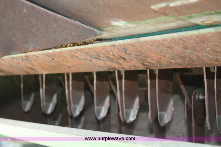 image for item A2102 2005 John Deere 9860 STS combine