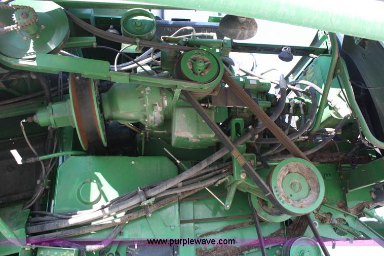 image for item A2102 2005 John Deere 9860 STS combine
