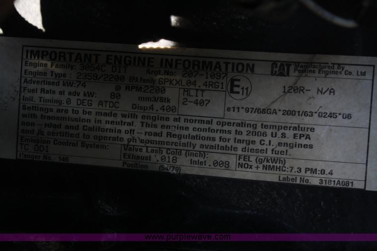 image for item A2103 2006 Challenger MT455B MFWD tractor