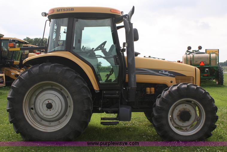 image for item A2137 2006 Caterpillar Challenger MT535B MFWD tractor