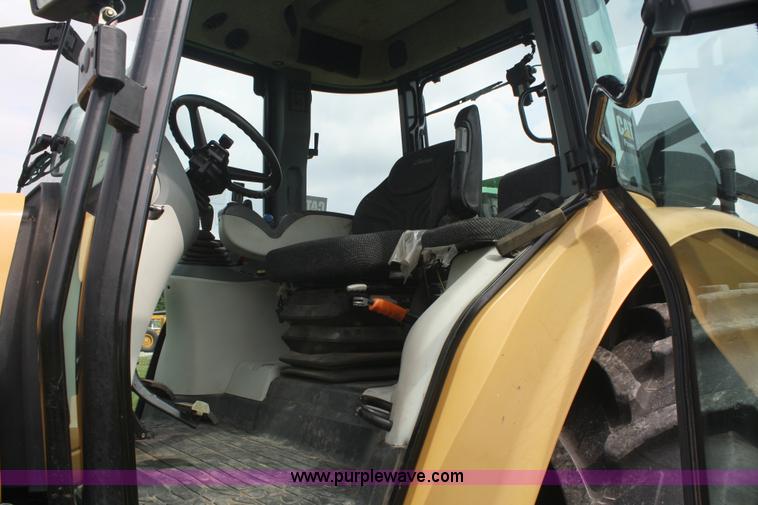 image for item A2137 2006 Caterpillar Challenger MT535B MFWD tractor