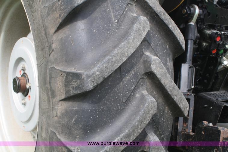 image for item A2137 2006 Caterpillar Challenger MT535B MFWD tractor