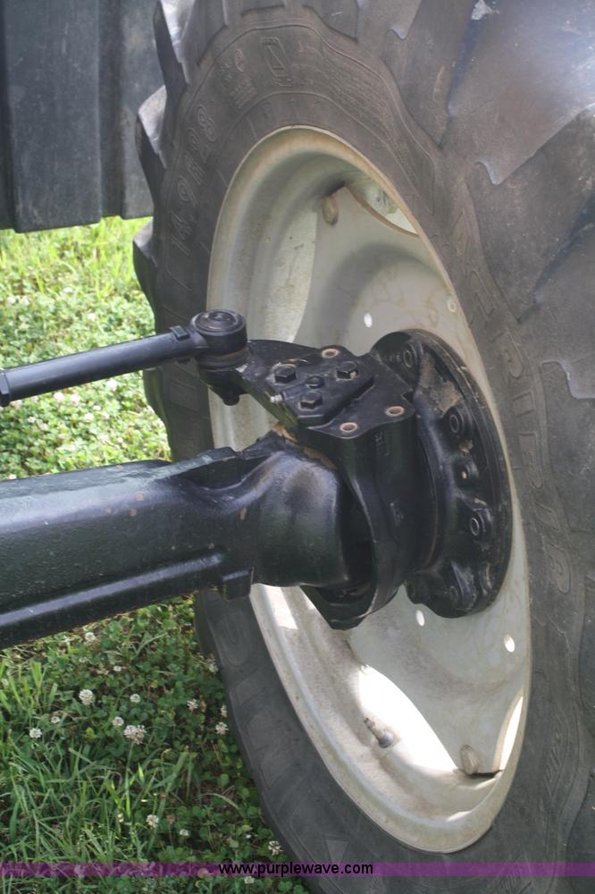 image for item A2137 2006 Caterpillar Challenger MT535B MFWD tractor